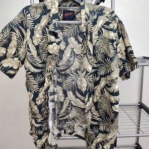 Egara Tropical Leaf Print Shirt